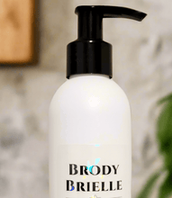 Load image into Gallery viewer, Green Tea Hand &amp; Body Lotion - Brody Brielle
